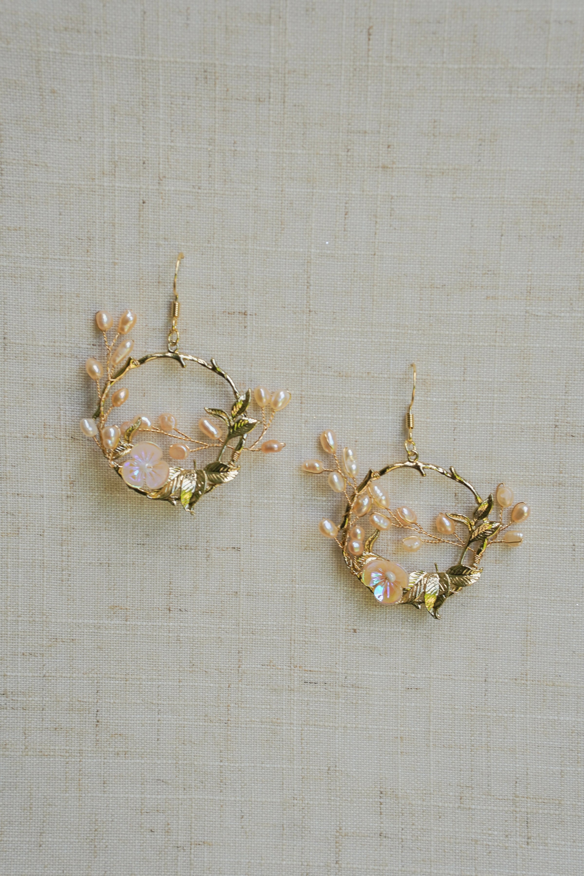 ELOWEN EARRINGS
