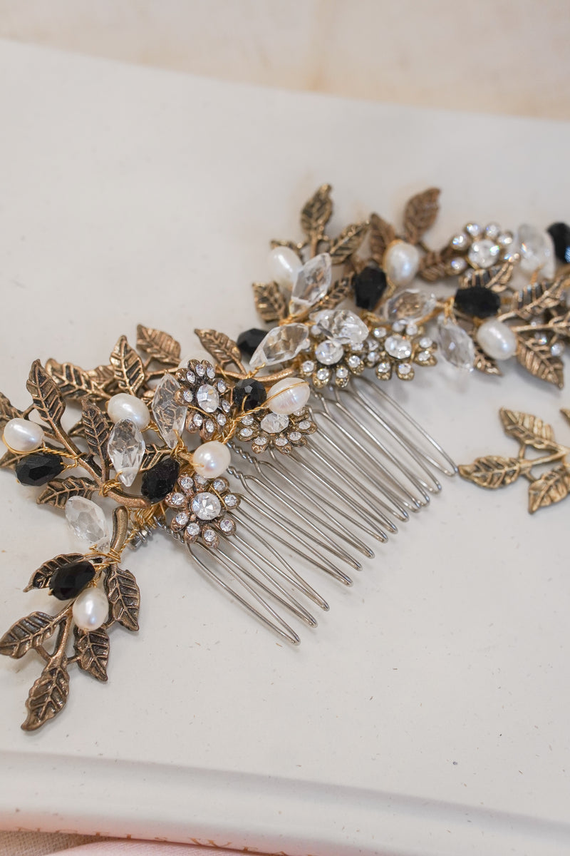 ARIANA COMB