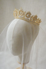 MADELAINE CROWN