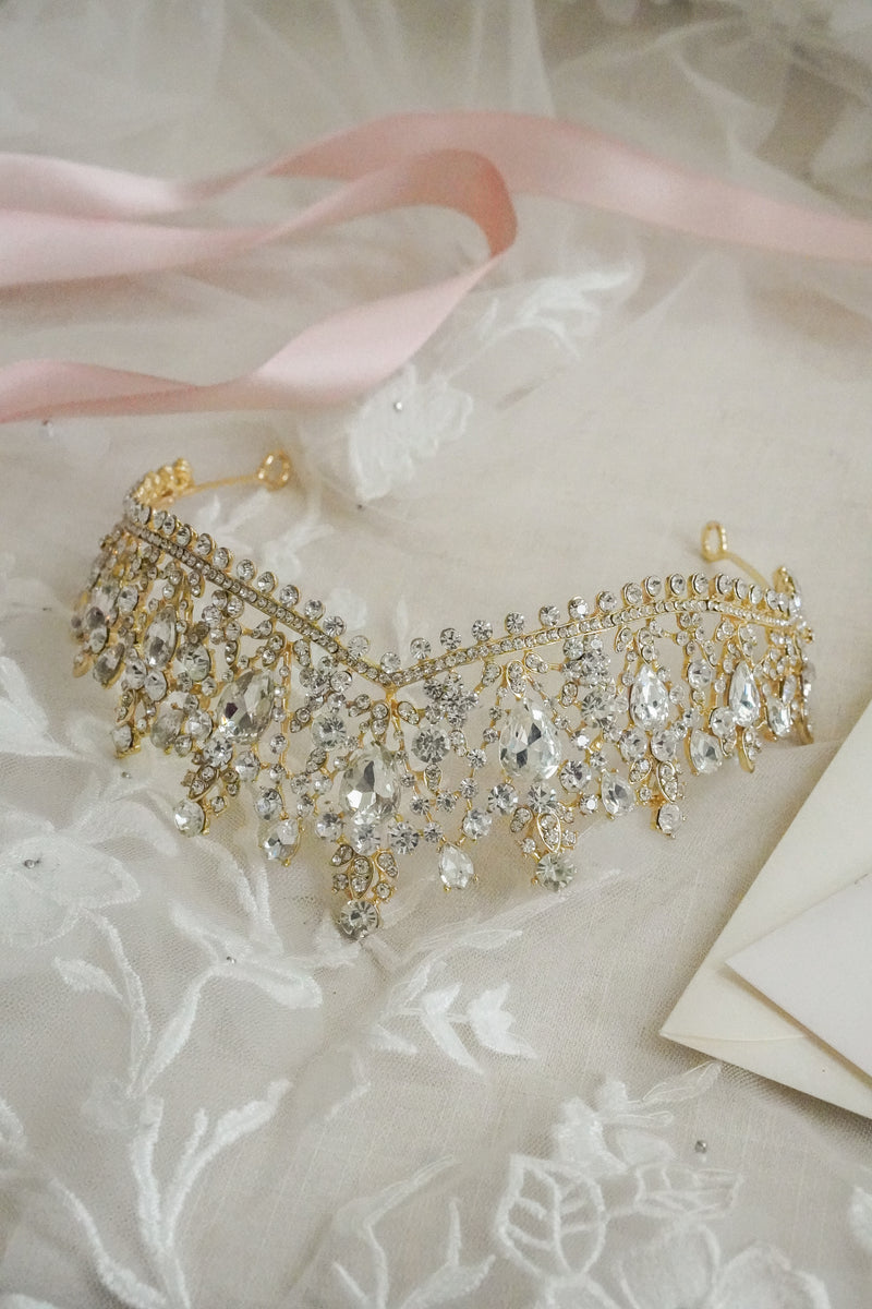 ATHENA CROWN