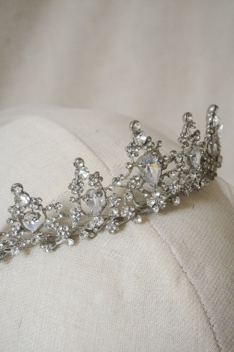 JANET TIARA