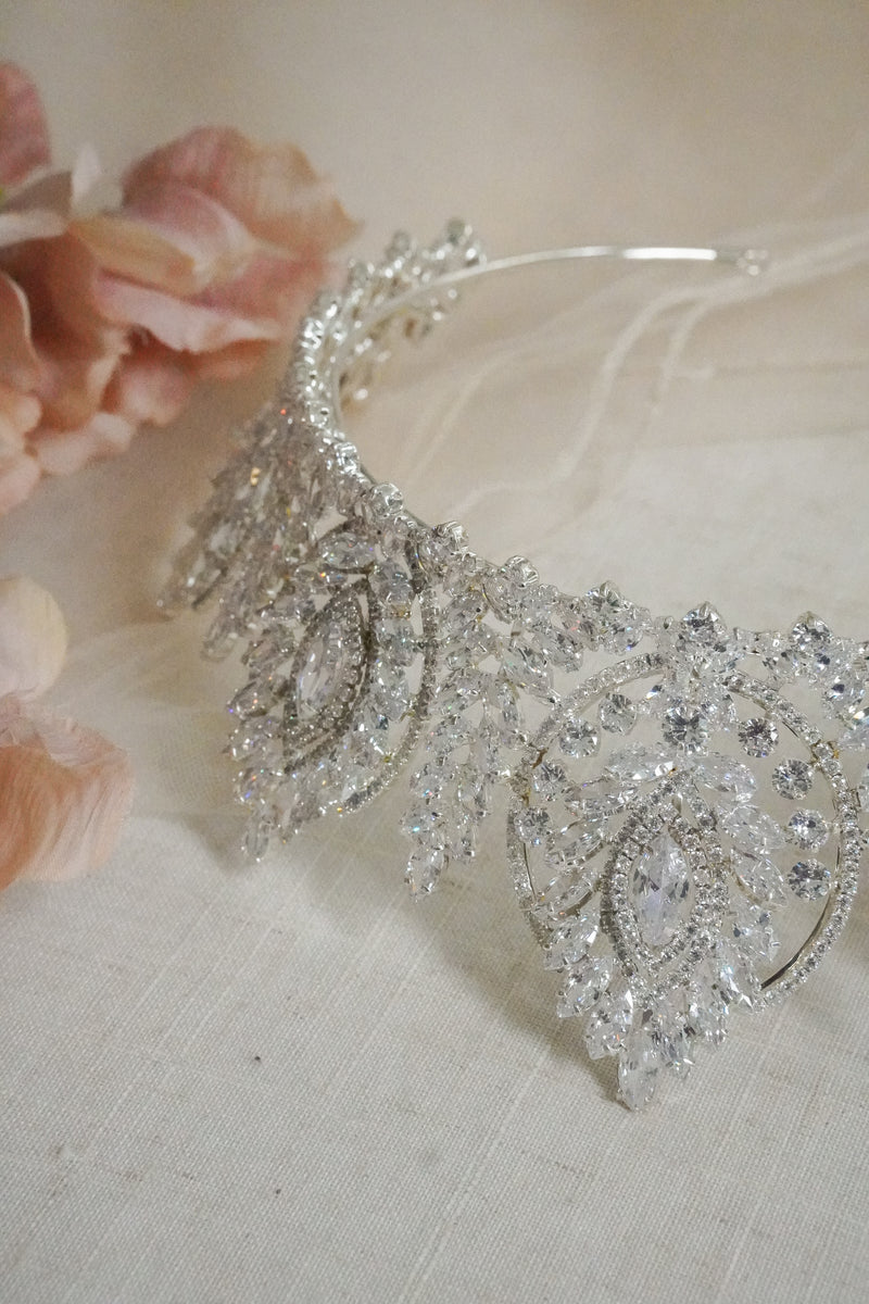 SAMAHANI CROWN