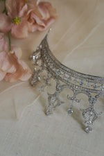 HELEM CROWN
