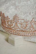 SALMA CROWN
