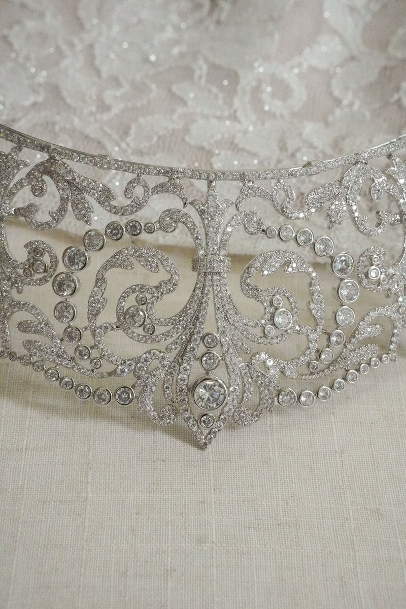 HAISLEY CROWN