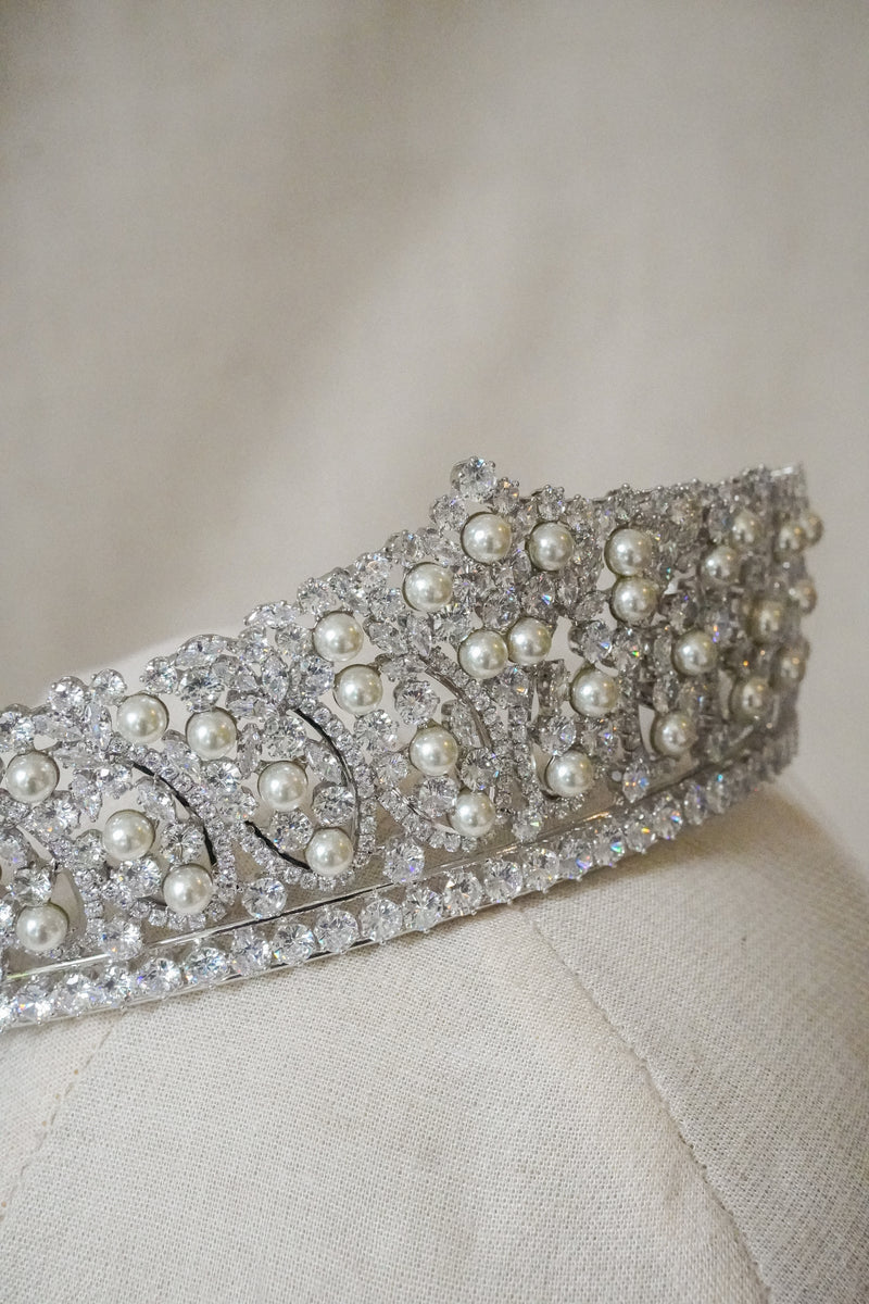 PEARL CROWN