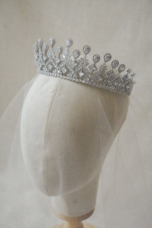 EVANGELINE CROWN