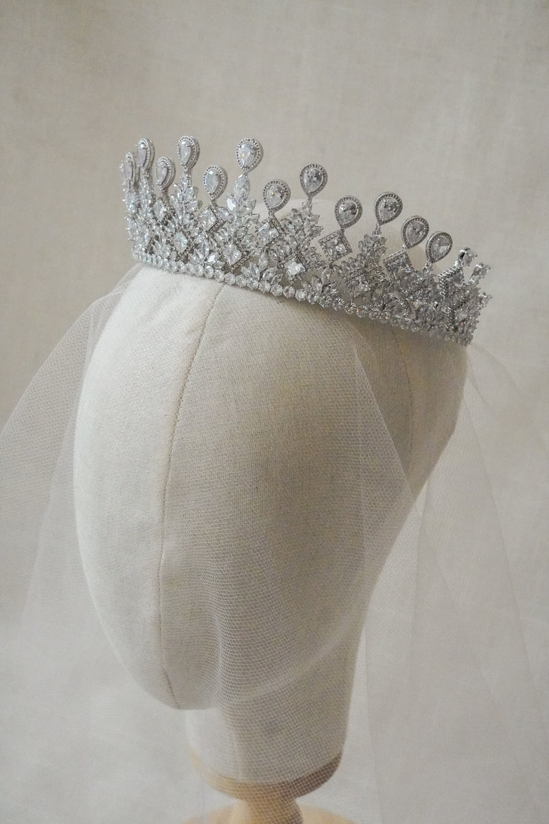 EVANGELINE CROWN
