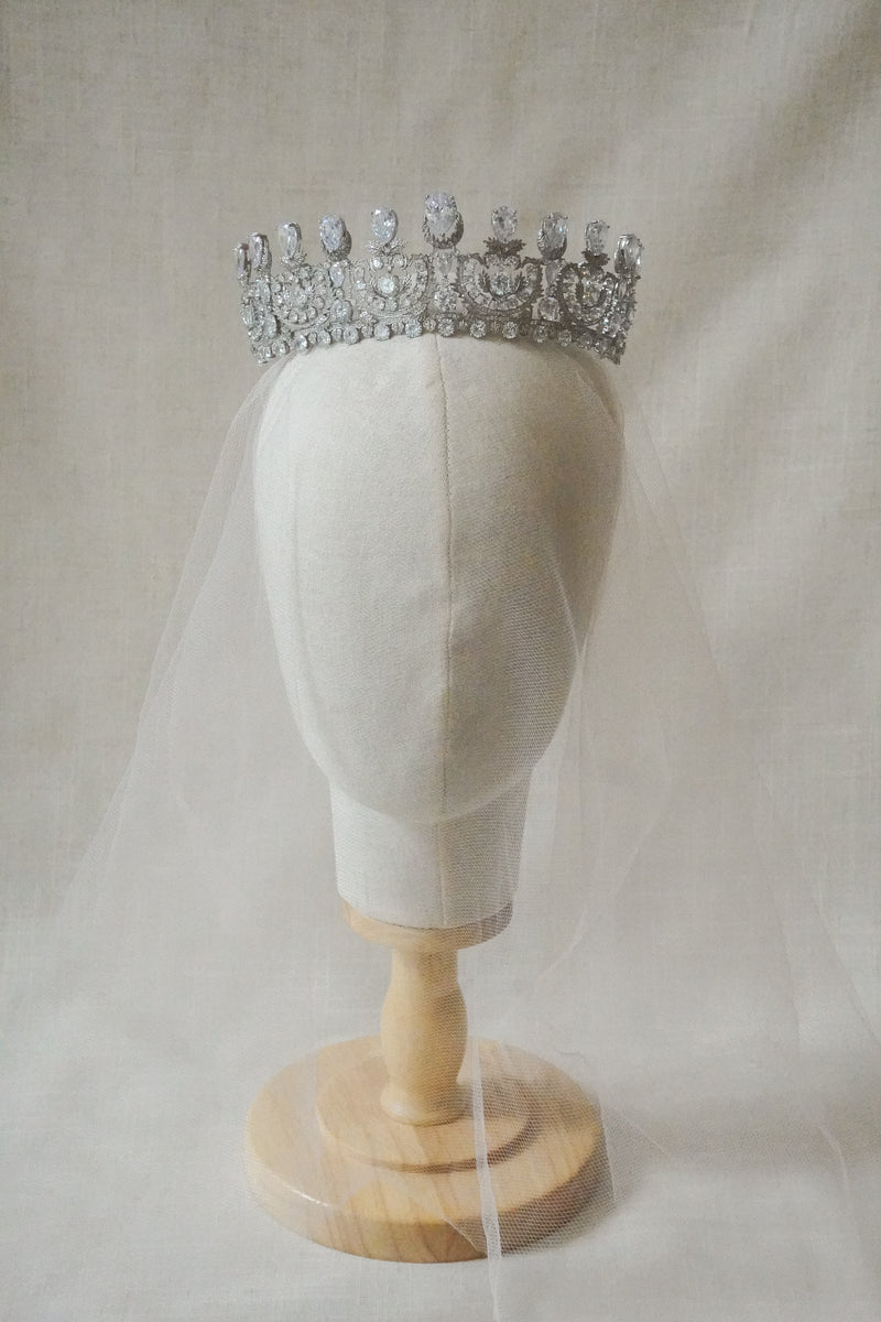 SYDNEY CROWN