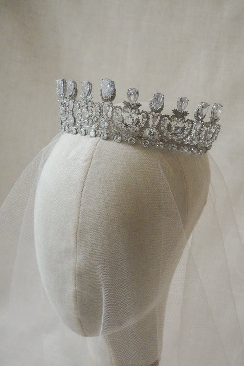 SYDNEY CROWN