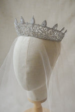 VICTORIA CROWN