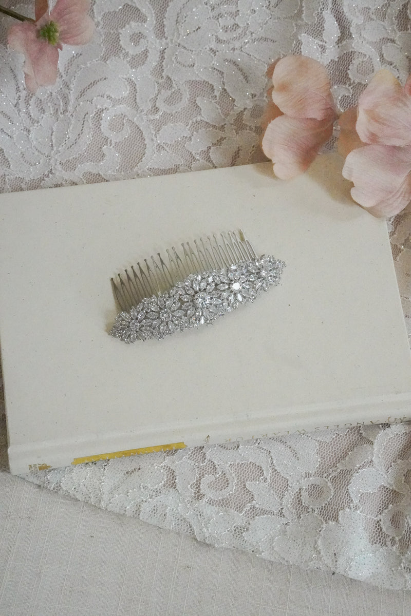 AVIANA COMB