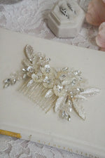 GLORIA COMB