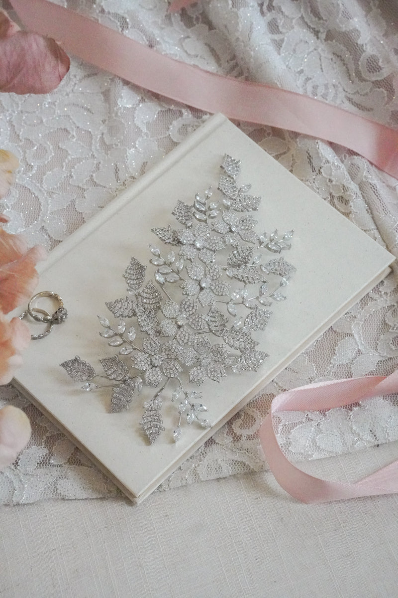 GRACE HEADPIECE