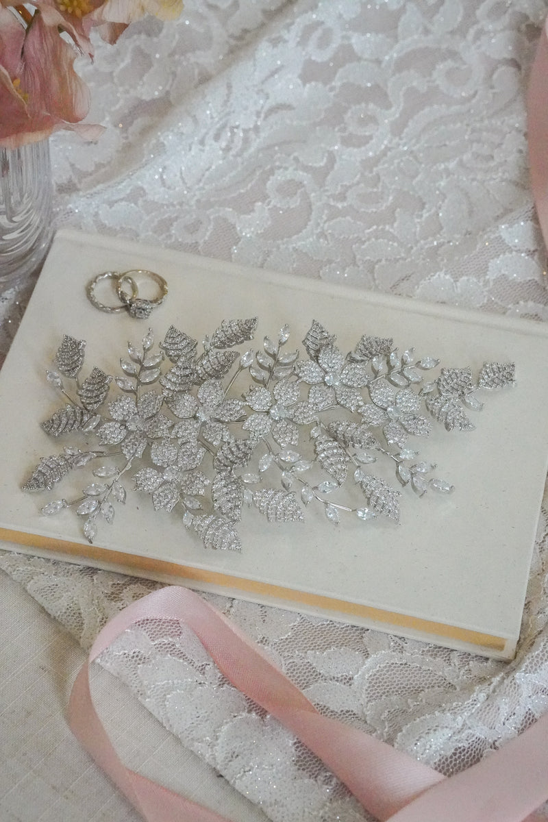 GRACE HEADPIECE