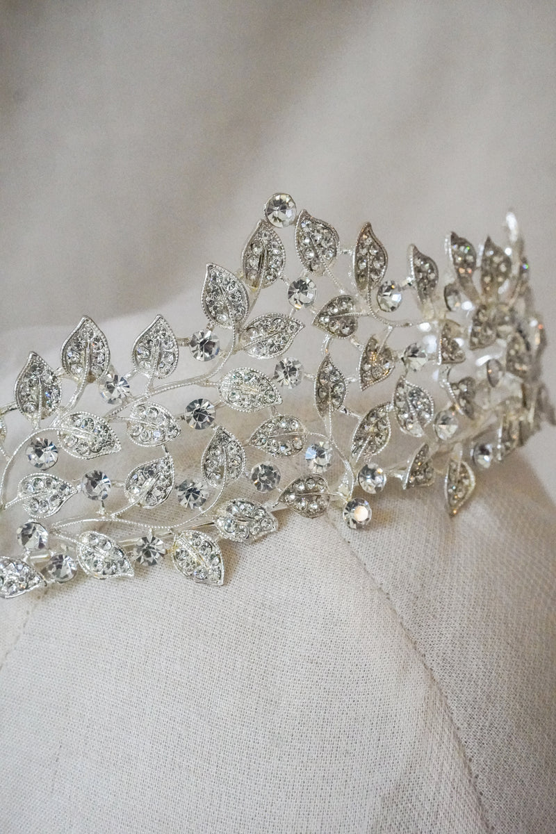 CATALINA CROWN
